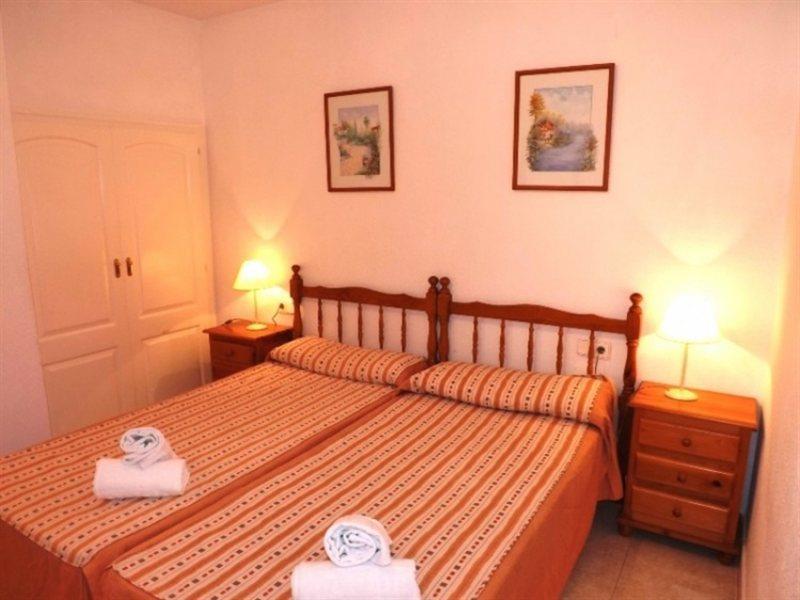 Apartamentos Zafiro Unitursa Calp Exterior foto